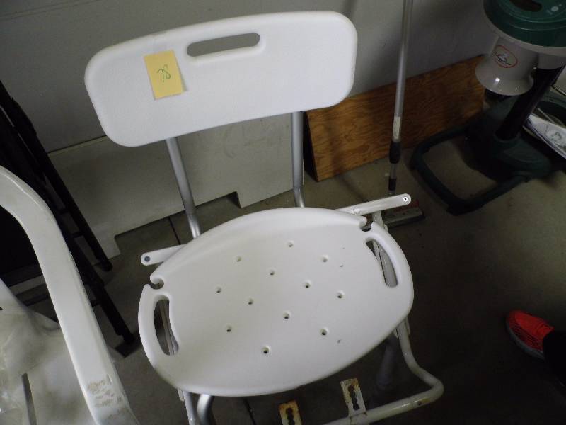 lot 78 image: Accessible Bathroom Items