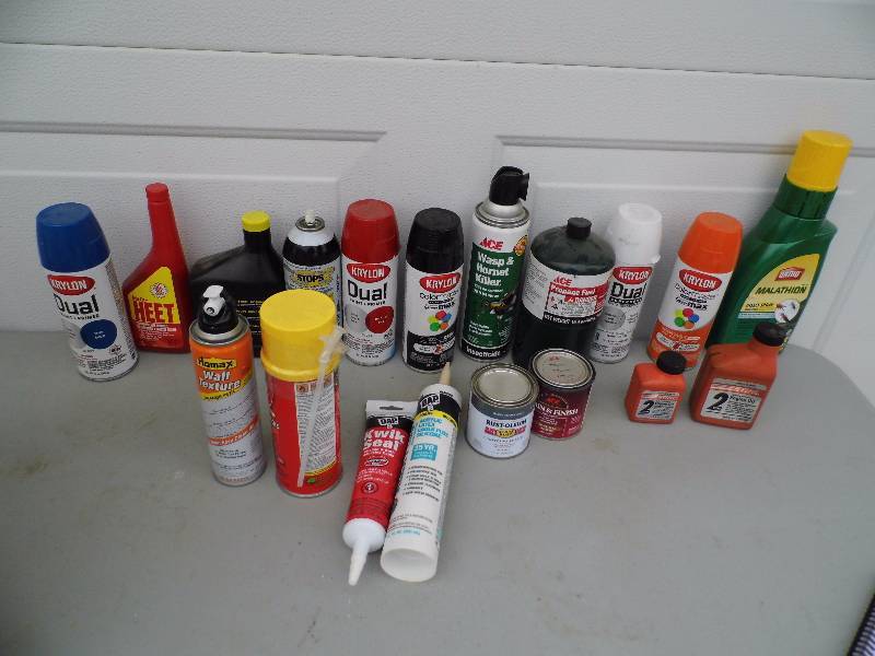 lot 100 image: Paint & Misc