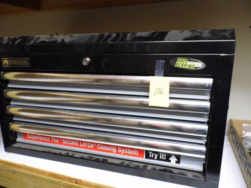lot 106 image: Performax Tool Box