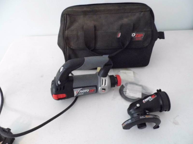 lot 124 image: RotoZip Tool