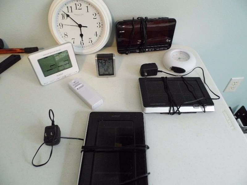 lot 131 image: Clocks - Weather Station