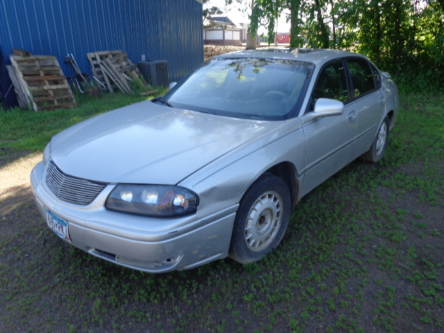 lot 2 image: 2005 Chevrolet Impala LS