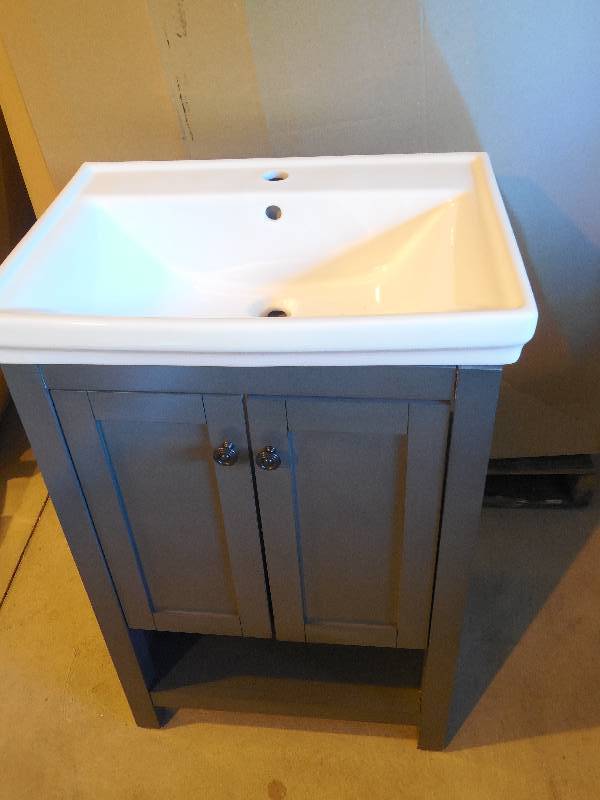 lot 33 image: Hanley 23.63 in. Vanity and Vitreous China Sink in Charcoal Grey with Porcelain Vanity Top in White