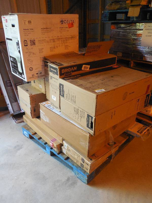 lot 49 image: PALLET LOT OF GENERAL MERCHANDISE