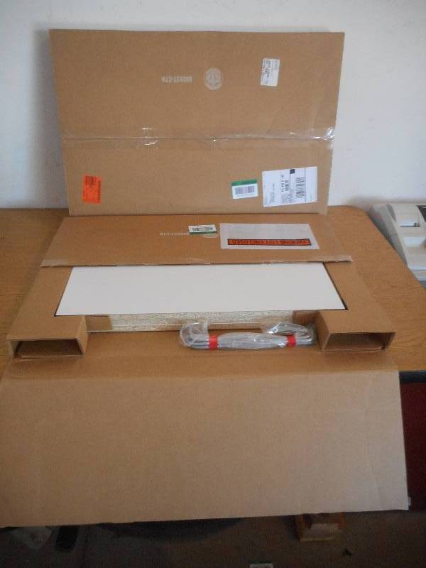 lot 50 image: Martha Stewart Living 24 in. Classic White Shoe Shelf (6-Pack)