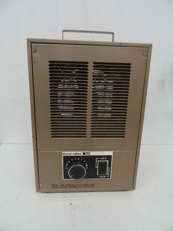 lot 6 image: Electric Heater