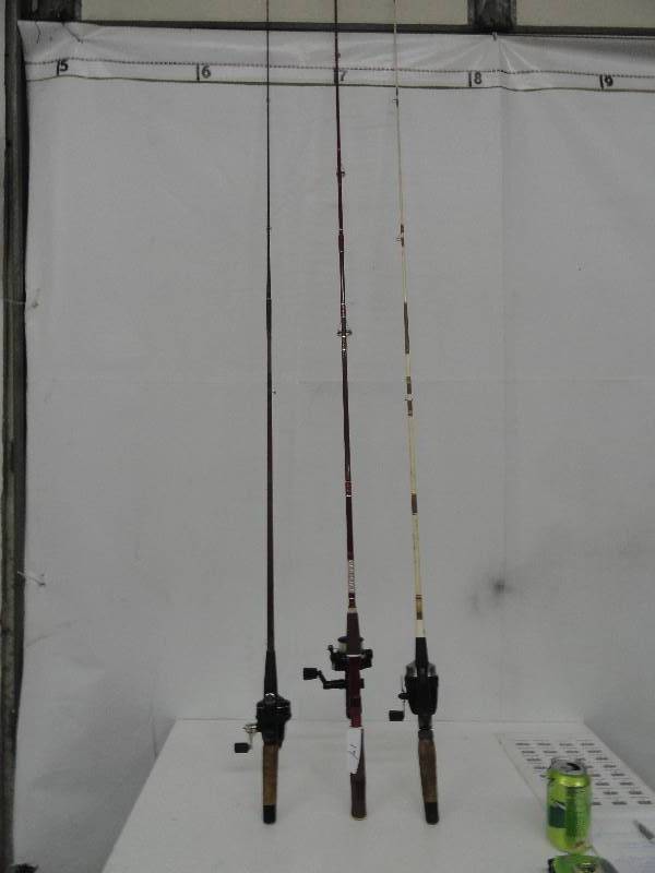 lot 14 image: Lot of Fishing Poles & Reels