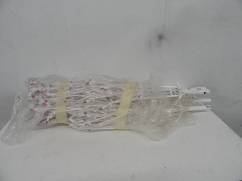 lot 20 image: Light Up Outdoor Christmas Decor