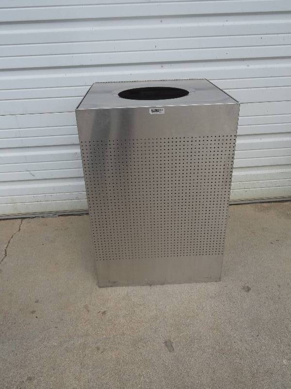 lot 50 image: Stainless Steel Trash Receptacle with Hindge Lid with Inner Can