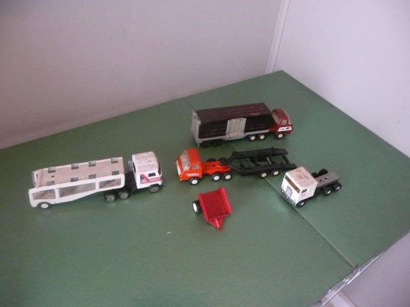lot 51 image: Large Lot Of Vintage Small Tonka & Misc. Toys - See Pictures