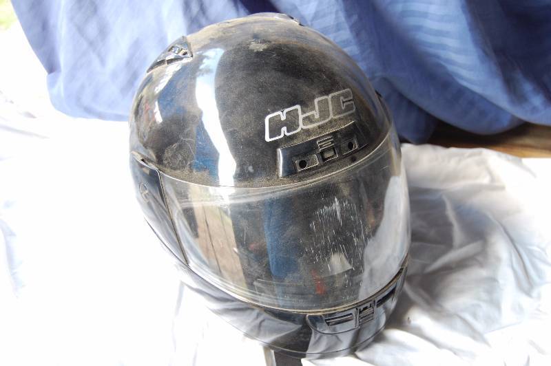 lot 3 image: Motorcycle Helmet