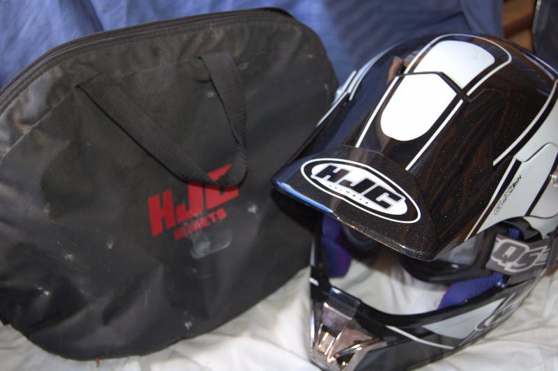 lot 5 image: Motorcycle or ATV Helmet