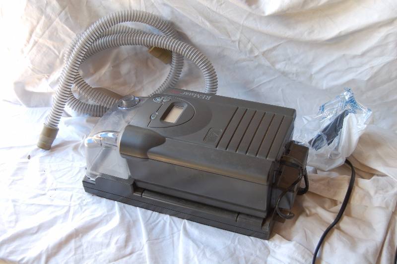 lot 25 image: CPAP Machine