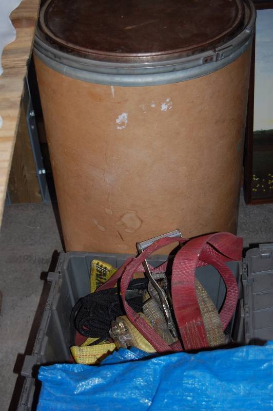 lot 26 image: Barrel, Ratchet Straps and Tarp
