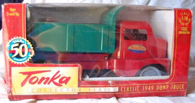 lot 54 image: Diecast Model Car