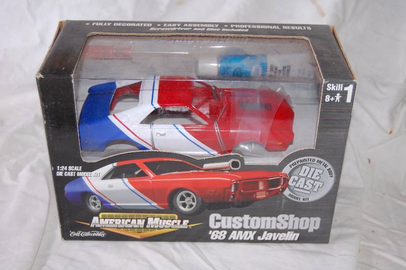 lot 59 image: Diecast Model Car