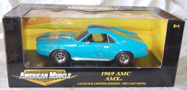 lot 68 image: Diecast Model Car