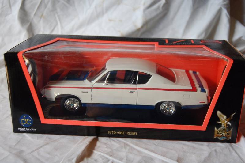 lot 69 image: Diecast Model Car