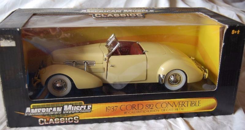 lot 71 image: Diecast Model Car