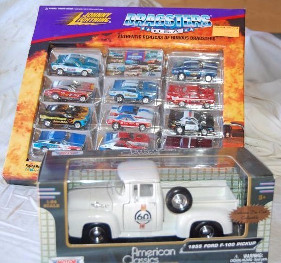 lot 73 image: Diecast Cars