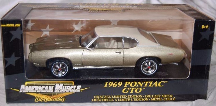 lot 79 image: Diecast Model Car