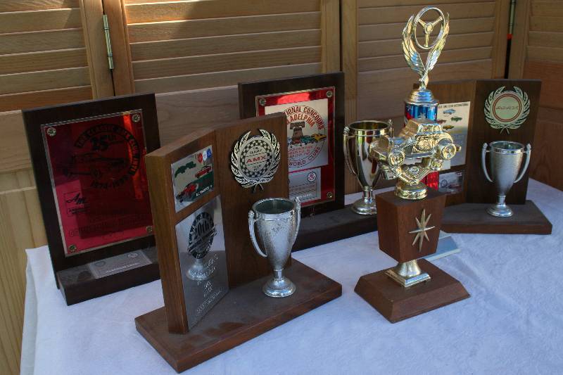 lot 140 image: Car Show Trophies & Awards
