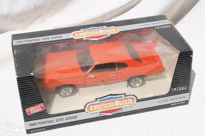 lot 191 image: Diecast Model Car