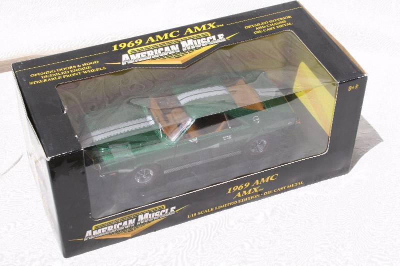 lot 206 image: Diecast Model Car