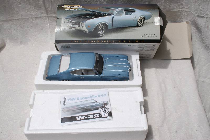 lot 229 image: Diecast Model Car