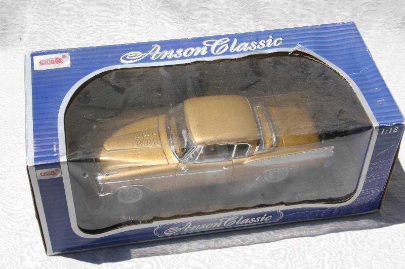 lot 237 image: Diecast Model Car