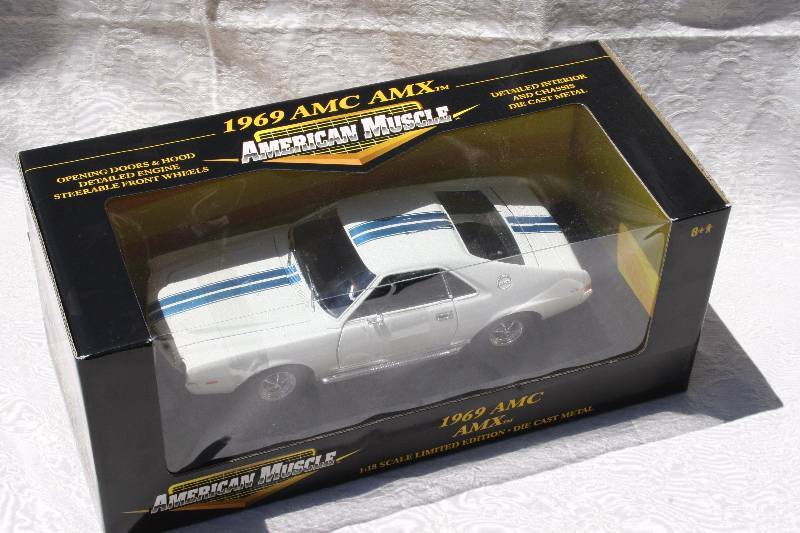 lot 238 image: Diecast Model Car