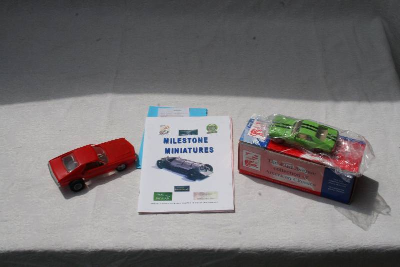 lot 250 image: Model Cars