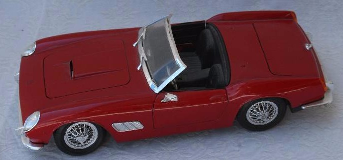 lot 252 image: Diecast Model Car