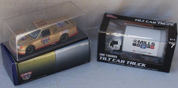 lot 253 image: Diecast Model Cars