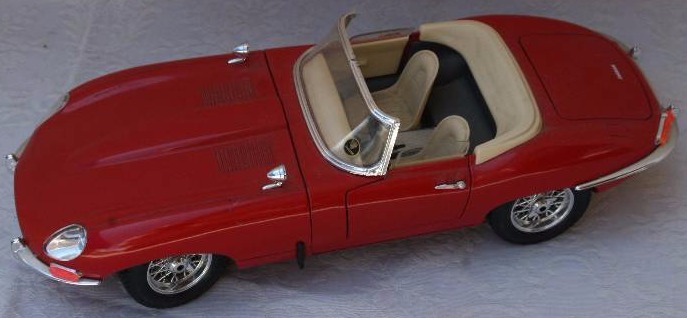 lot 254 image: Diecast Model Car