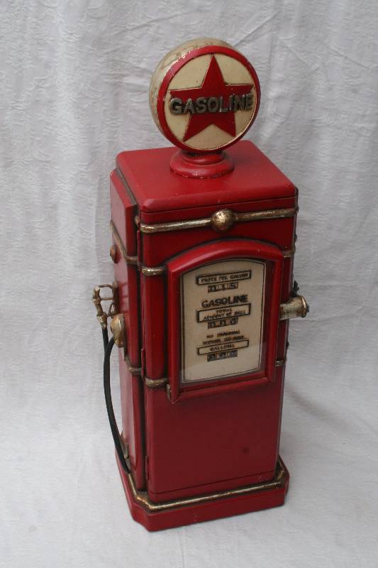 lot 328 image: Gas Pump CD Holder