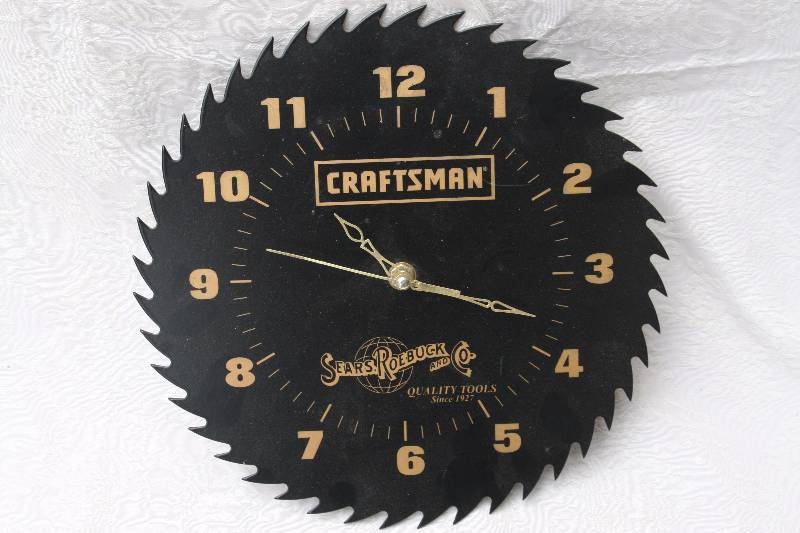 lot 331 image: Saw Blade Wall Clock