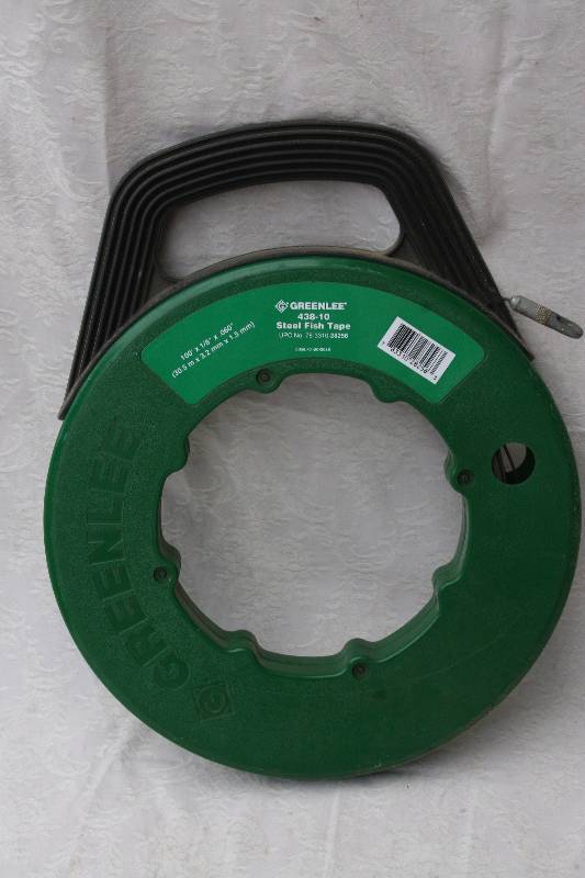 lot 362 image: GreenLee Fish Tape