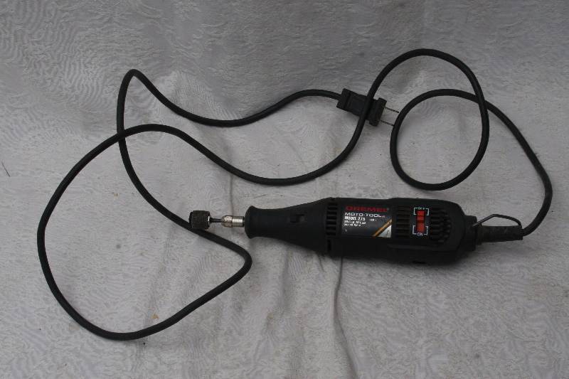 lot 380 image: Dremel Moto-Tool