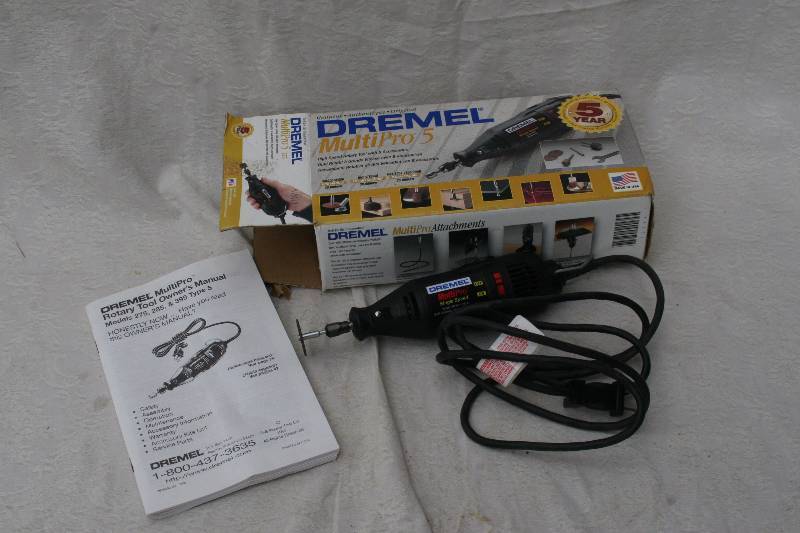 lot 382 image: Dremel Multi-Tool