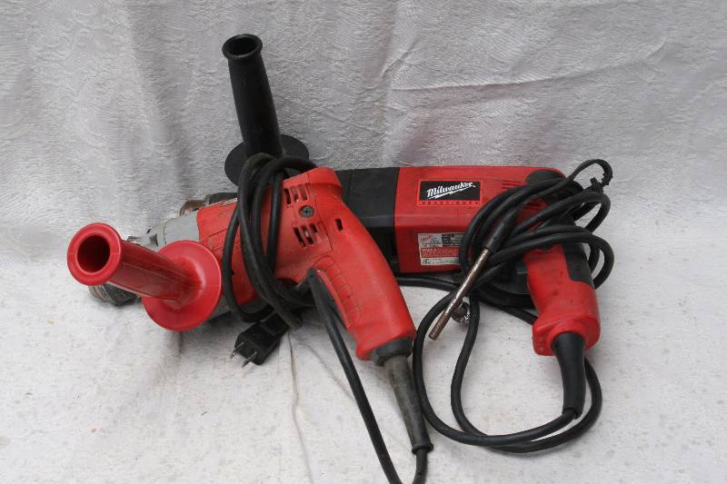 lot 389 image: Drills