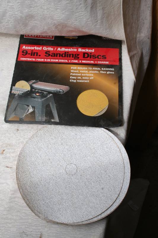 lot 417 image: Sanding Discs