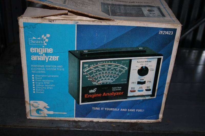 lot 446 image: Engine Analyzer