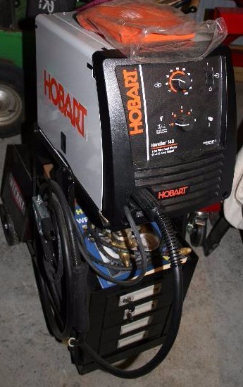 lot 461 image: Hobart Welder