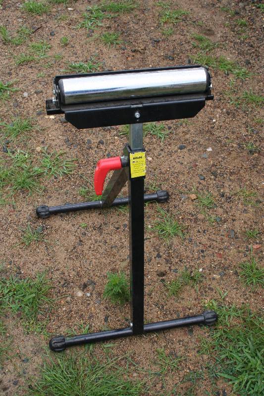 lot 474 image: Adjustable Roller Helper