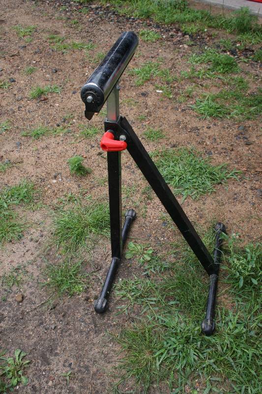 lot 475 image: Adjustable Roller Helper