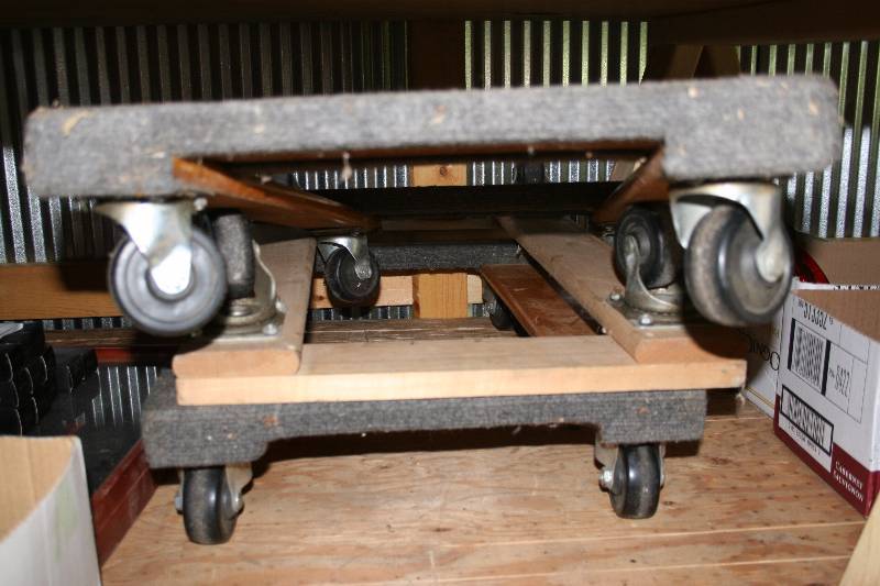 lot 492 image: Furniture Carts