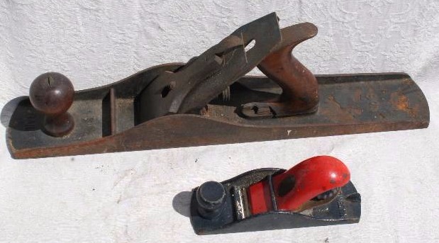 lot 571 image: Planers