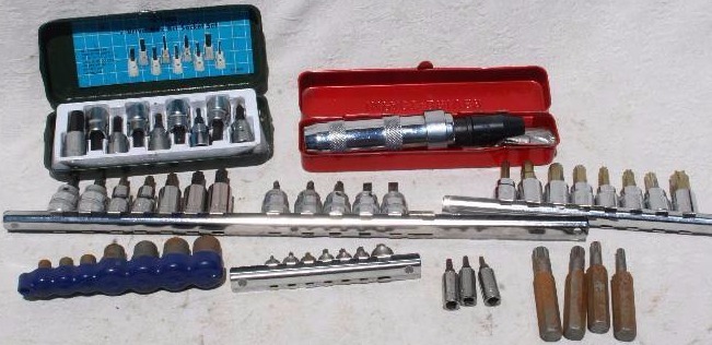 lot 611 image: Impact Driver and Assorted Sockets and Bits
