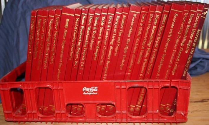 lot 565 image: Handyman Books